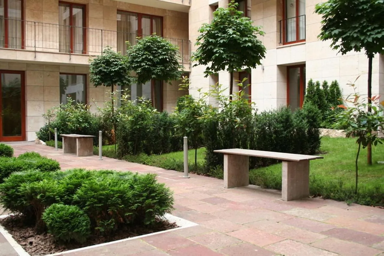 Apartment Skyline Residence Soho ☆ With A/C And Free Parking Budapest