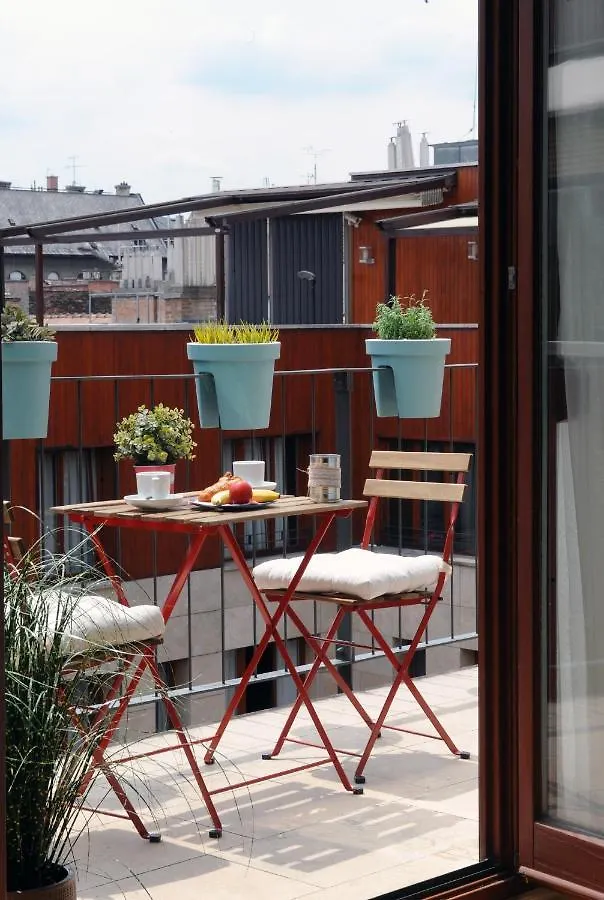 Skyline Residence Soho ☆ With A/C And Free Parking Budapest Apartment