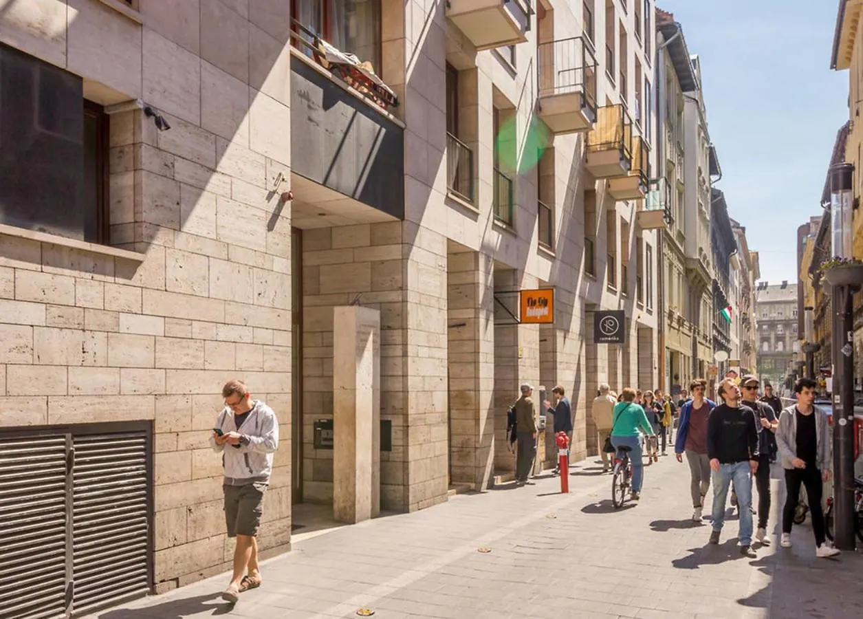 Skyline Residence Soho ☆ With A/C And Free Parking Budapest Apartment